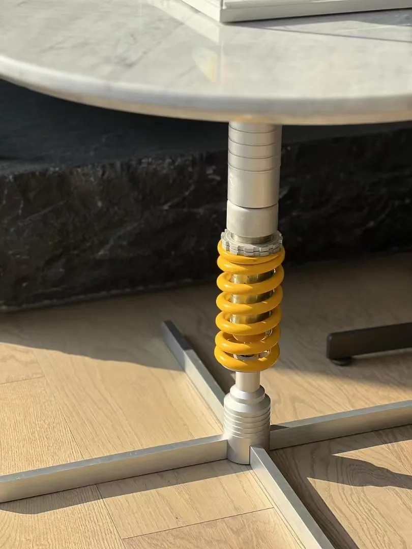 大理石感应发光避震器桌