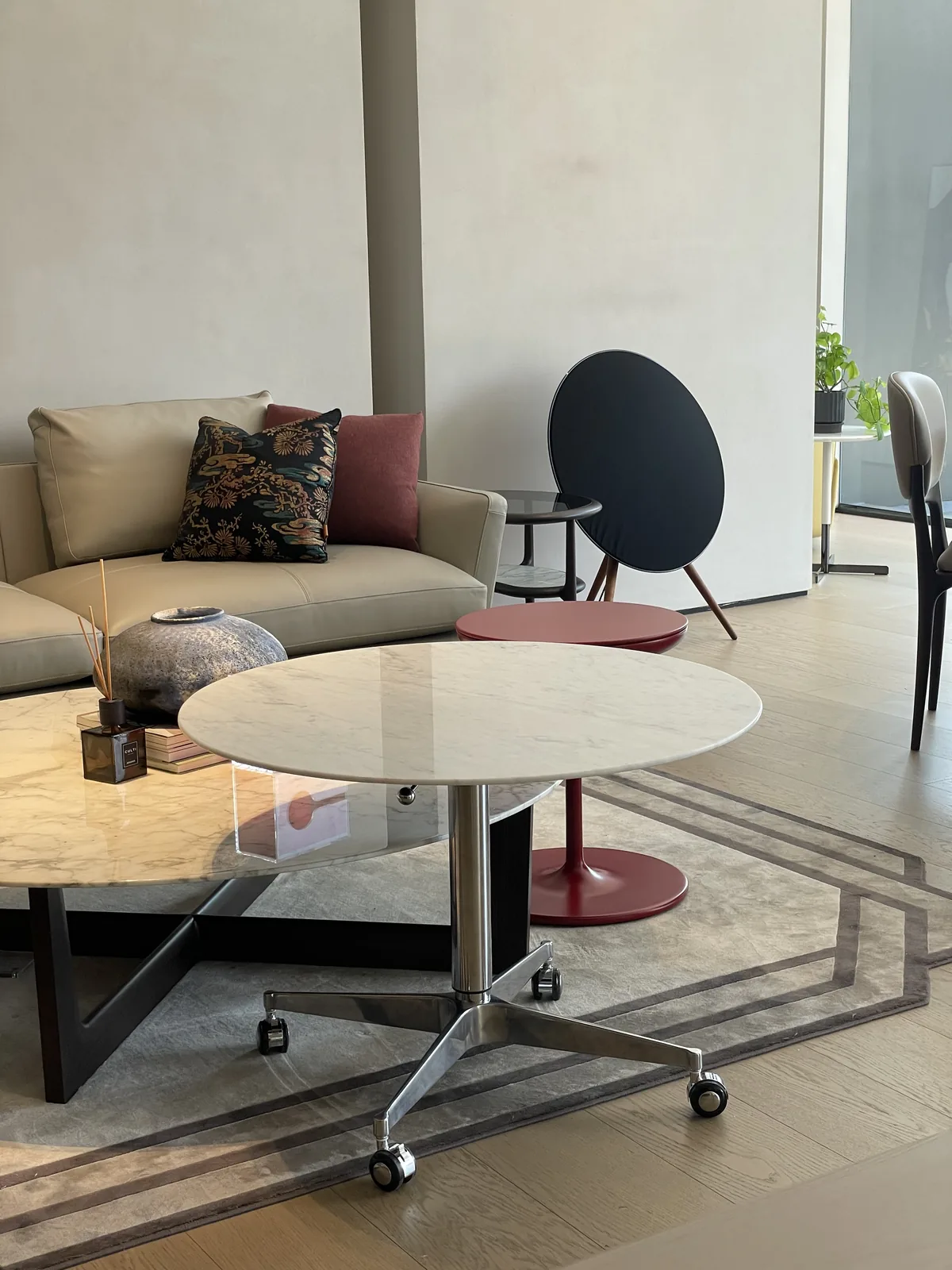 大理石感应发光避震器桌 — 12