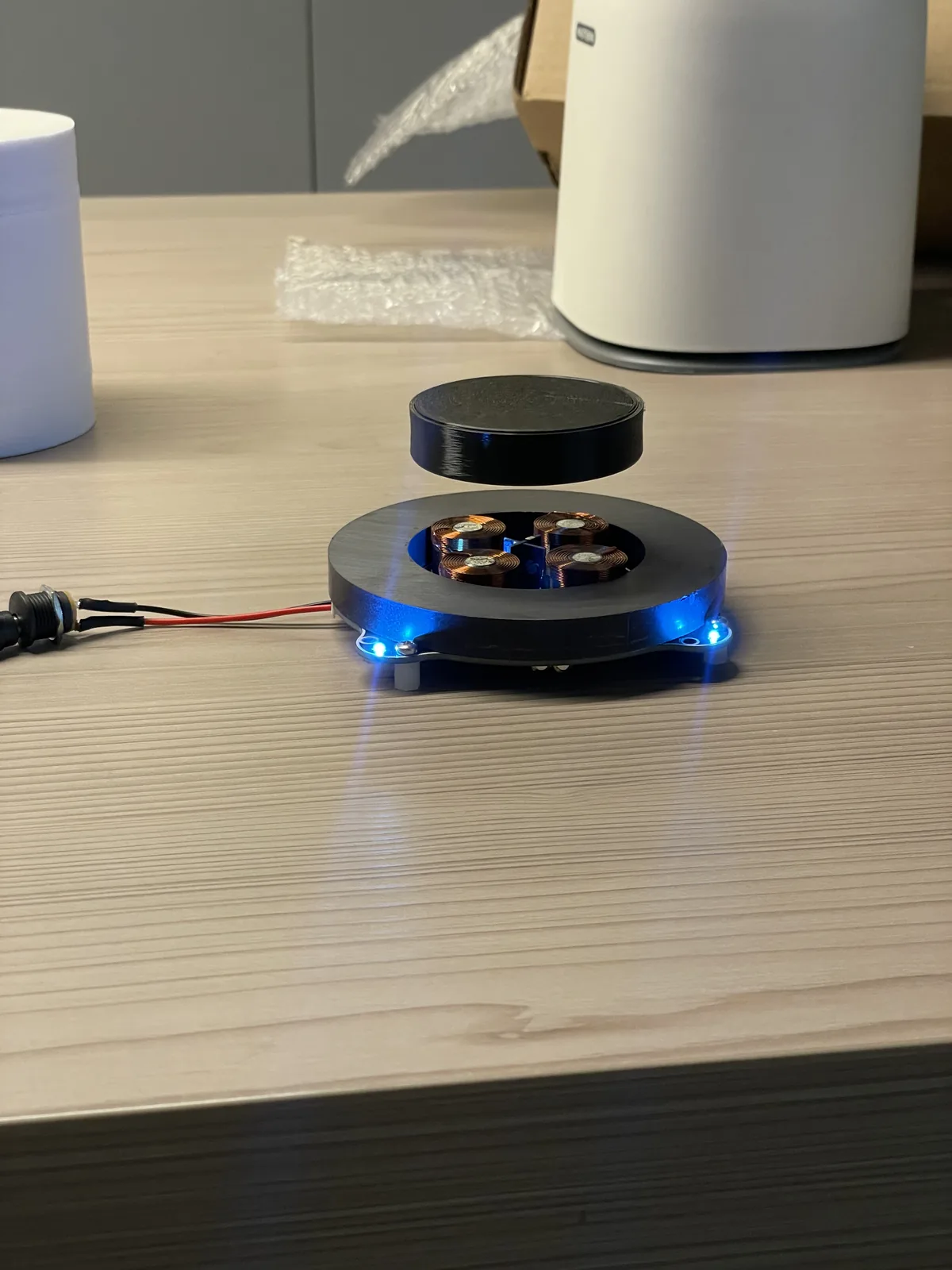 大理石感应发光避震器桌 — 13